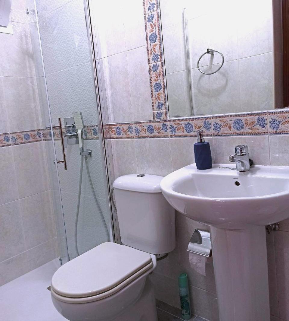 Habitación en casa special El Azahar村*